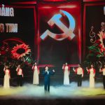 Ca sĩ Anh Tú cho phép sử dụng miễn phí ca khúc “Thưa Đảng” trong các hoạt động không chuyên