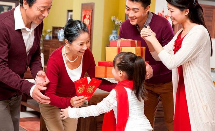 Tuổi xông đất năm Bính Ngọ 2026 mang lại tài lộc, bình an