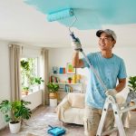 6 lưu ý khi sơn trần nhà giúp phòng khách đẹp và bền màu