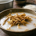 Mẹo dân gian ngâm măng bằng nước vo gạo dưới góc nhìn khoa học