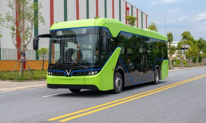 Hà Nội miễn phí xe buýt, metro phục vụ người dân dịp lễ lớn